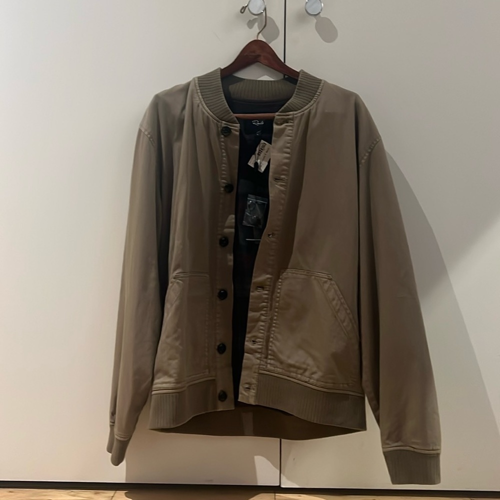 Rails Men’s Light Jacket - never worn, new with tags!!